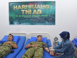 Peringati Hari Juang TNI AD 2024, Satgas Pamtas Yonarmed 11 Kostrad Gelar Donor Darah