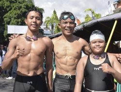 Satu Keluarga Marinir Ikut Kejuaraan Open Water Finswimming Pangkoarmada III CUP 2024