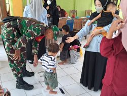 Dampingi Kegiatan Posyandu, Babinsa Koramil 15/Andong Ajak Warga Cegah Stunting