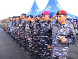 Asops Danpasmar 3 Hadiri Penyambutan KRI Balongan-908