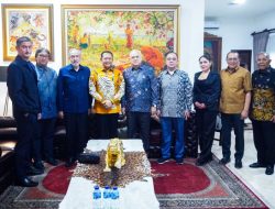 Terima Pengusaha Uzbekistan dari Ozbeksynergy, Bamsoet Dukung Rencana Kerjasama Penerbangan Umroh Haji dan Investasi di Indonesia
