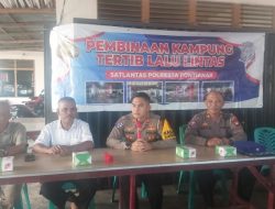 Minimalisir Pelanggaran dan Kecelakaan, Satlantas Polresta Pontianak Beri Pembinaan Kampung Tertib Lalu Lintas ke Masyarakat