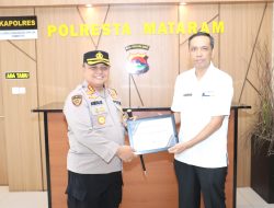 Kapolresta Mataram Terima Penghargaan dari KPP Pratama, Perkuat Sinergi Layanan Pajak