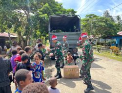 Sambut Hari Natal, Satgas Yonif 131/BRS Berbagi dan Menebar Kebahagiaan dengan Masyarakat Pund