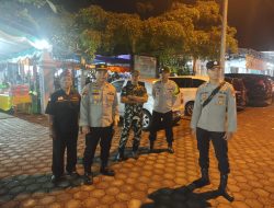 Anggota Kodim 0825/Banyuwangi Laksanakan Pengamanan Nataru 2025 di Gereja GKJW Pepantan