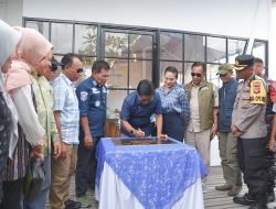 Pj Gubernur NTB Resmikan Cafetaria VIP Lounge di Pelabuhan Pemenang