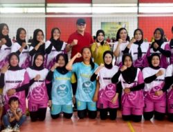 Hadiri Pertandingan Volly Ball HUT ke-79 Kodam II/Swj, Danrem Beri Dukungan ke Tim Persit Korem Gapo