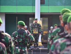 Korem 132/Tdl Gelar Upacara Bendera Mingguan, Tumbuhkan Jiwa Patriotisme dan Kedisiplinan Prajurit