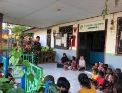 Satgas Yonif 144/JY Berikan Penyuluhan Kesehatan Kepada Warga Perbatasan