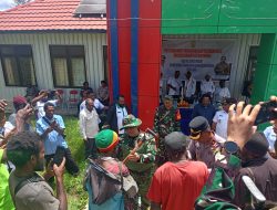Tingkatkan Ketahanan Pangan, Satgas Yonif 323 Buaya Putih Kostrad Bagikan Bibit dan Alat pertanian Kecil