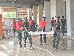 Bahu-Membahu, Prajurit Petarung Pasmar 3 Bantu Bangun Masjid Raya Al-Akbar Kota Sorong