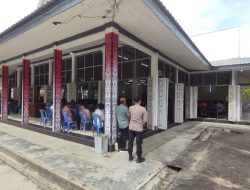 Polsek Menjalin Amankan Ibadah Rutin Umat Katholik
