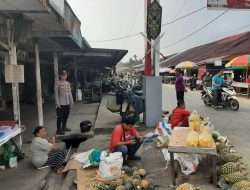 Polsek Mandor Tingkatkan Patroli Rutin di Pasar Mandor