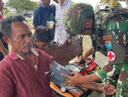 Pos Tomage Satgas Yonif 642/Kps Cek Kesehatan Masyarakat Kampung Warisa mulya