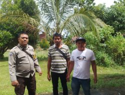 Ciptakan Situasi Desa Binaan Tetap Kondusif, Bhabinkamtibmas Polsek Kuala Behe Sambangi Warga Dialogis Kamtibmas