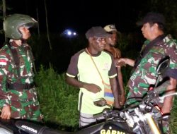Ciptakan Situasi Yang Kondusif, Peresonel Kodim Merauke Lakukan Patroli Malam