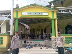 Samapta Polsek Menyuke Lakukan Pengamanan pertama Sholat Jum’at