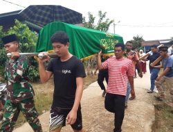 Gotong-Royong Takziyah, Kebersamaan Satgas Yonzipur 5/ABW dan Warga Bersatu dalam Kepedulian
