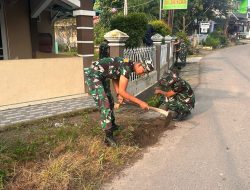 TNI Selalu di Cintai Masyarakat : Denpom II/2 Jambi menggelar karya bakti pembersihan dan pengecatan Mushola