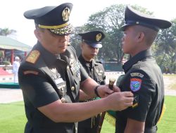 Pangdam Tanjungpura Tutup Resmi Dikmaba TNI AD Gel. II Tahun 2024 dan Lantik 381 Prajurit Bintara