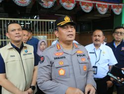 Tim Satgas Pangan Polda Jatim Sidak Pasar Wonokromo, Temukan Kecurangan Volume Minyak Goreng