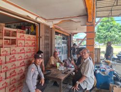 Sambangi Warga, Personel Polsek Kuala Behe Ajak Warga Jaga Kamtibmas Yang Kondusif