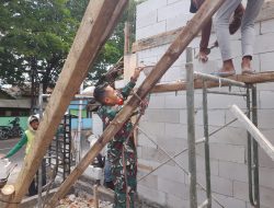 Kedekatan Babinsa Koramil 0819/07 Lekok dengan Warga Diwilayah Binaannya