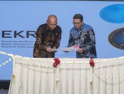 Penandatanganan Nota Kesepahaman atau Memorandum of Understanding (MoU) oleh Kepala BSSN dan Menteri Ekonomi Kreatif