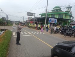 Shalat Idul Fitri 1446 H di Kota Ngabang Secara Keseluruhan Berjalan Aman Dan Lancar