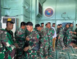 Rayakan Hari Raya di Kapal, Danyonif 751/VJS Gelar Sholat Idul Fitri Bersama Prajurit