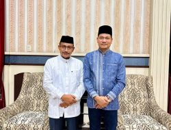 Haji Uma Sampaikan Pesan Kepedulian dalam Silaturahmi Lebaran dengan Wakil Bupati Aceh Timur