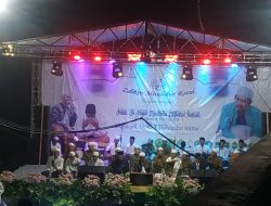 Gema Sholawat Nariyah Indonesia dan Halal Bihalal di Mushola Miftahul Jannah, Malang