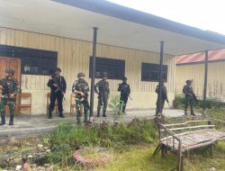 TNI-Polri Bersinergi Menjamin Pelaksanaan Ujian Nasional (UN) Siswa/Siswi SMA di Distrik Mulia Puncak Jaya
