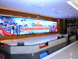 Pelantikan Astamaops Kapolri, Komjen Pol Imam Sugianto Serah Terima Jabatan kepada Irjen Pol Akhmad Wiyagus