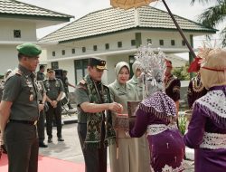 Pangdam ll/Sriwijaya Kunjungi Makorem 045/Gaya