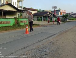 Personil Polsek Mempawah Hulu rutin laksanakan Pengaturan Lalu Lintas