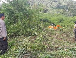 Polsek Sengah Temila dan BUMDes Paloan Laksanakan Pengolahan Lahan Jagung Percontohan