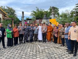 Sambut Hari Tri Suci Waisak, Pabanrenpers Pasmar 3 Hadiri Pawai Di Vihara Buddha Sasana Aimas Sorong