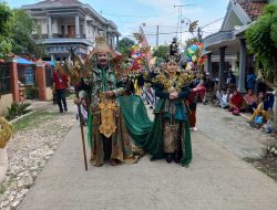 Pawai Budaya Karnaval Meriahkan Peringatan Bersih Desa ke-121 di Desa Putukrejo, Malang Kalipare