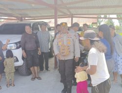 Kapolres Pegunungan Arfak Tatap Muka dengan Keluarga Korban Tanah Longsor