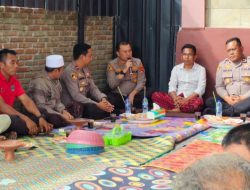 Kapolres Lombok Barat Jalin Silaturahmi Erat dengan Tokoh Masyarakat Desa Mareje, Bahas Kamtibmas