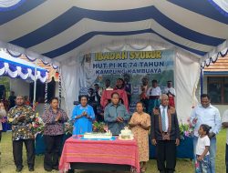 Kapolres Maybrat Hadiri Ibadah Syukur HUT PI ke-74 di Kampung Kambuaya: Momentum Iman, Damai, dan Persaudaraan