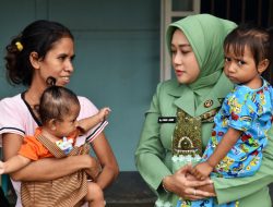 Bersama Cegah Stunting, Persit KCK Salurkan Gizi Tambahan Untuk Anak
