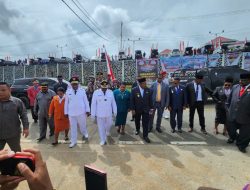 Wadan Lantamal XIV Sorong Hadiri Upacara HUT ke-16 Maybrat: Sinergi TNI dan Pemerintah Wujudkan Daerah Aman, Mandiri, dan Sejahtera