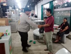 Patroli Malam Polsek Ngabang Untuk Menekan Angka Premanisme Dan Aksi Kejahatan
