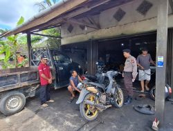 Patroli Rutin, Polsek Menjalin Sambangi Masyarakat