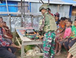Satgas TNI : Tak Hanya Jaga Keamanan, TNI Juga Jadi Pelipur Lara Bagi Mama-Mama Papua