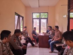 Anev Kinerja Polsek Kuala Behe, Kapolsek Tekankan Anggota Untuk Tingkatkan Pelayanan Kepada Masyarakat