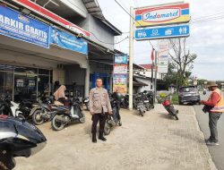 Cegah Kriminalitas Siang Hari, Anggota Polsek Mandor Gencarkan Patroli dan Sapa Warga