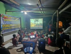 Satgas TMMD Kodim 1802/Sorong Gelar Nonton Bareng Film Denias